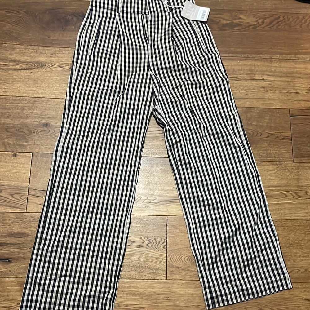 NWT Everlane Way high drape pant. 6 in khaki/black checkered. 30” inseam